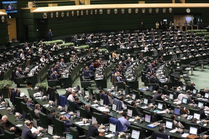 آخرین اظهارات در مورد برگزاری جلسهٔ علنی مجلس آخرین اظهارات در مورد برگزاری جلسهٔ علنی مجلس