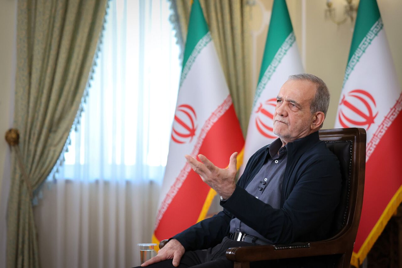 اگر تا امروز ماندهایم، بهخاطر مردم نجیب ایران است/حتی گلایهمندان هم همراهی کردند
