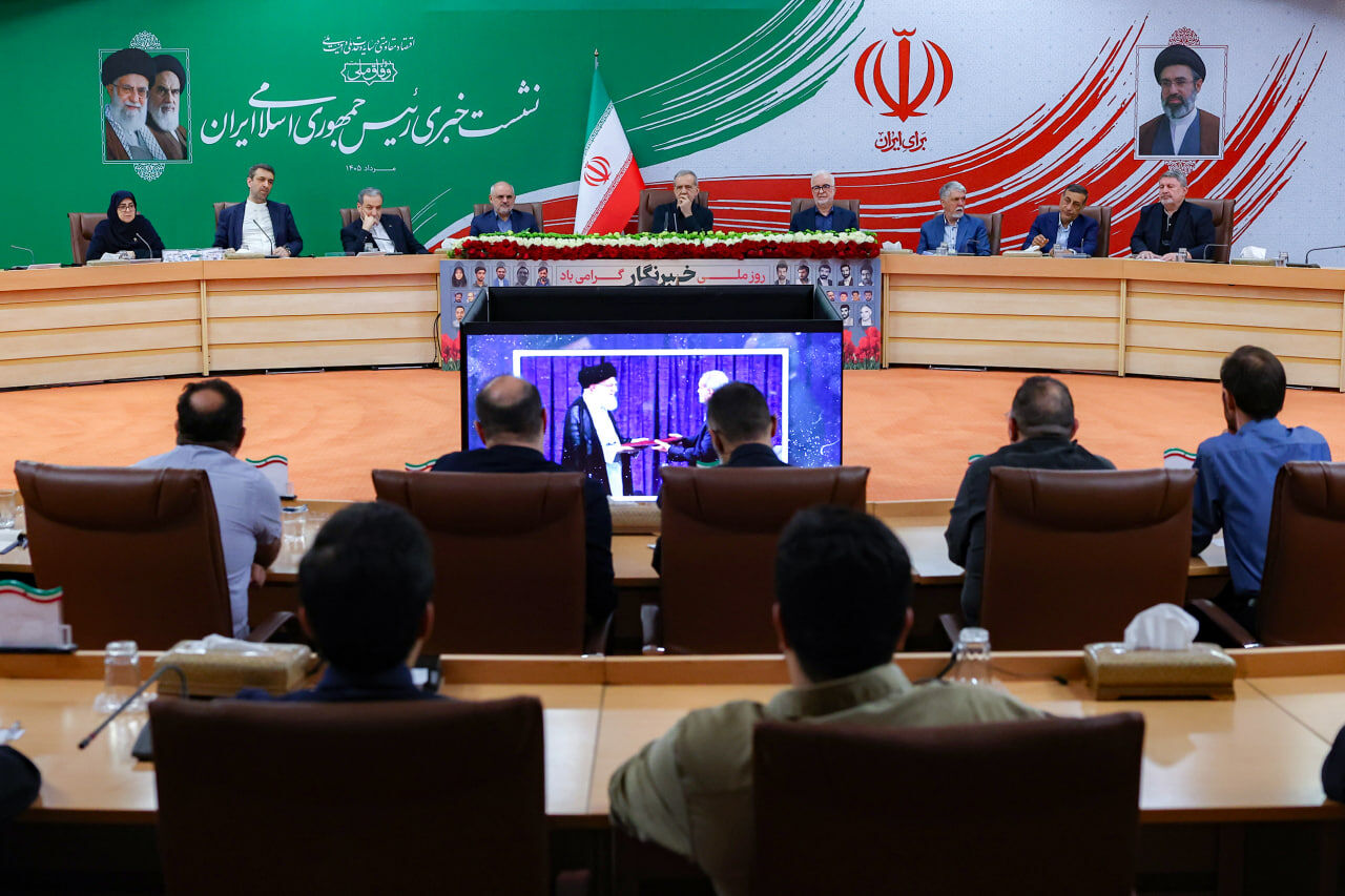 پزشکیان: هیچ بندی در تفاهمنامه پیدا نمیکنید که ما چیزی را واگذار کرده باشیم