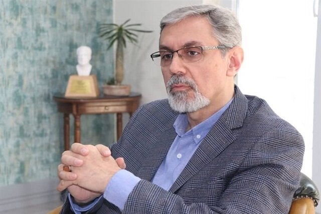 جانشین وزیر بهداشت: ۶۰ درصد پذیرفتهشدگان «پزشکی» سهمیهای هستند جانشین وزیر بهداشت: ۶۰ درصد پذیرفتهشدگان «پزشکی» سهمیهای هستند