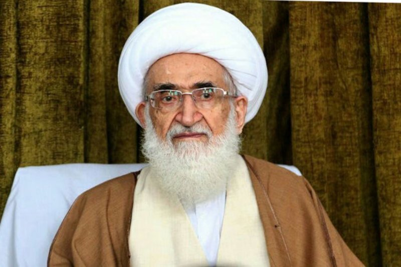 توضیح دفتر آیتالله نوری همدانی در مورد عدم حضور ایشان در مراسم تشییع رهبر شهید توضیح دفتر آیتالله نوری همدانی در مورد عدم حضور ایشان در مراسم تشییع رهبر شهید