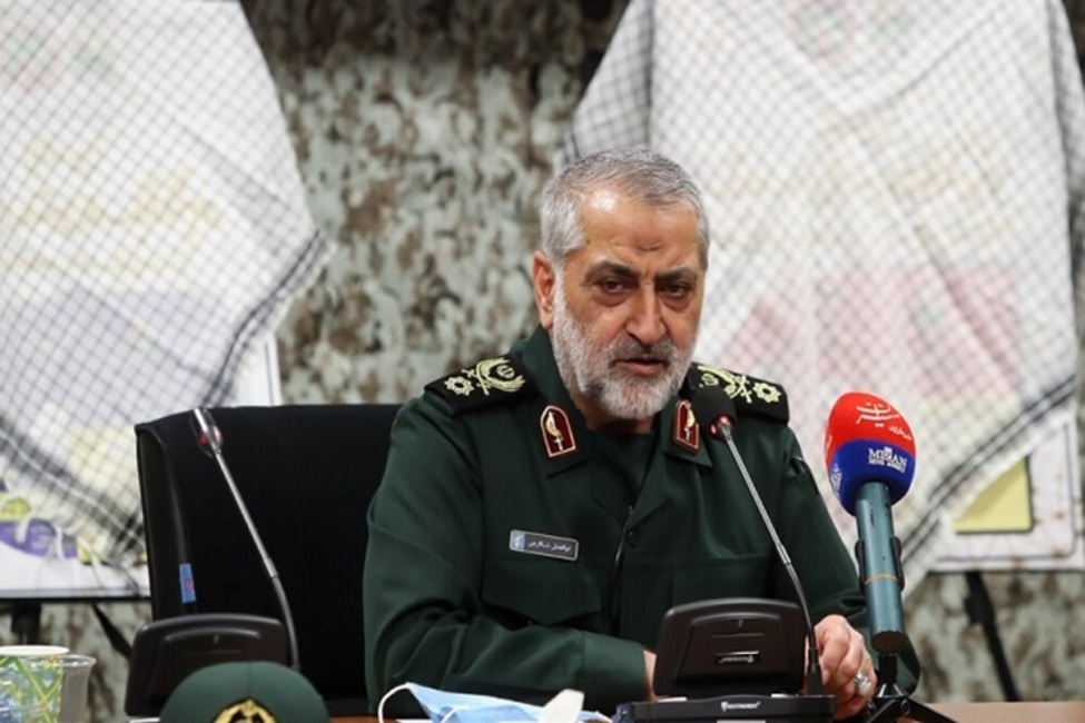سردار شکارچی: ابتکار عمل در تنگه هرمز در دست ایران است سردار شکارچی: ابتکار عمل در تنگه هرمز در دست ایران است