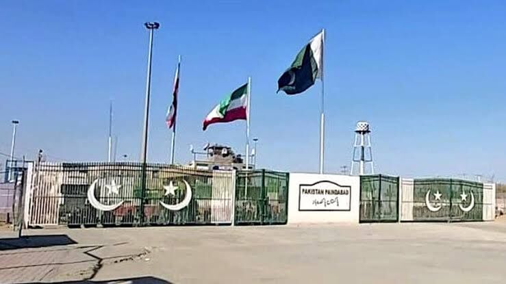 مرز ایران با پاکستان بسته شد مرز ایران با پاکستان بسته شد